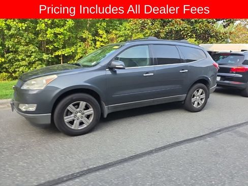 Used 2012 Chevrolet Traverse LT FWD image 11