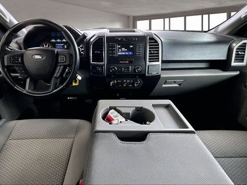 Used 2016 Ford F150 XLT w/ Equipment Group 301A Mid AWD/4WD image 17