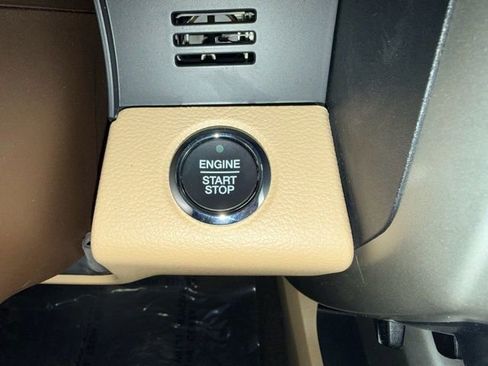 Used 2020 Ford F150 Lariat w/ Equipment Group 502A Luxury image 17