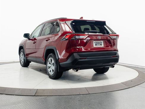 Used 2020 Toyota RAV4 LE w/ All Weather Liner Package AWD/4WD image 8