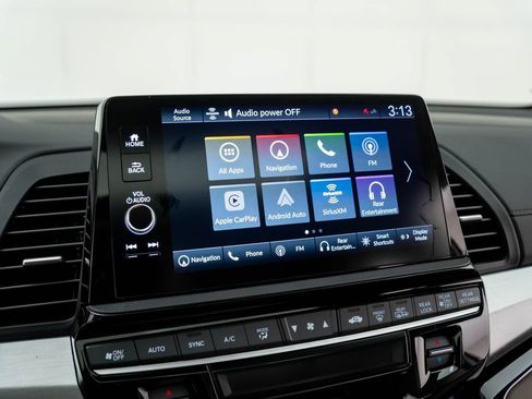 New 2026 Honda Odyssey Touring image 24