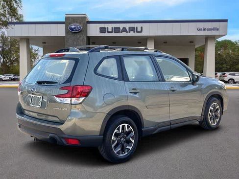 Used 2021 Subaru Forester AWD/4WD image 6