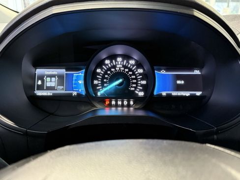 Used 2024 Ford Edge SEL image 18