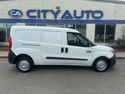 Used 2021 RAM ProMaster City Tradesman FWD image 3