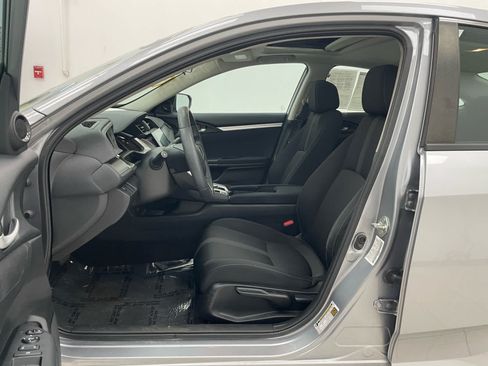 Used 2017 Honda Civic EX image 9