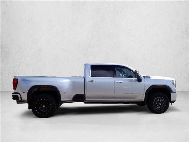 Used 2022 GMC Sierra 3500 Denali w/ Denali Ultimate Package AWD/4WD image 5