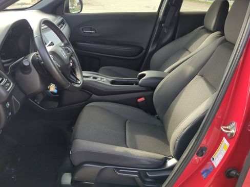 Used 2020 Honda HR-V Sport image 15