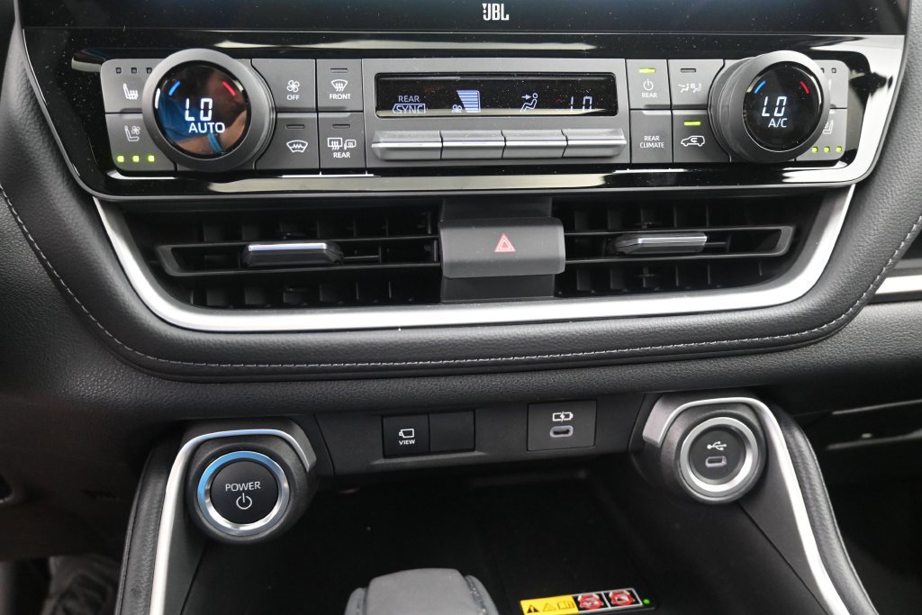 Used 2026 Toyota Grand Highlander AWD Hybrid image 23