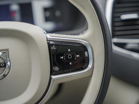 Certified 2023 Volvo XC90 B6 Plus AWD/4WD image 27