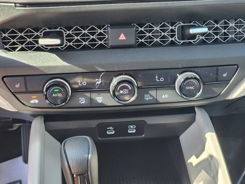 Used 2024 Honda Accord EX image 17