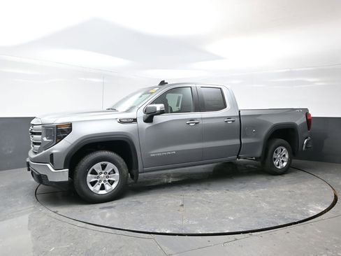 New 2026 GMC Sierra 1500 SLE w/ Preferred Package image 9