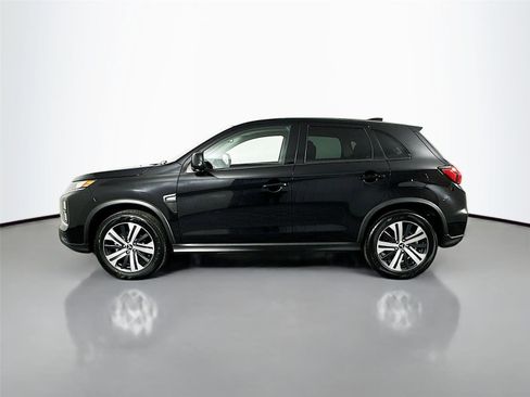 Used 2025 Mitsubishi Outlander Sport ES image 8