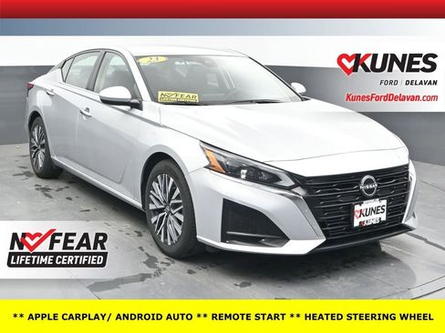Used 2023 Nissan Altima 2.5 SV FWD image 1