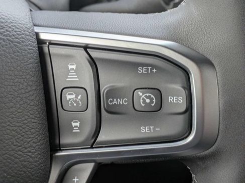 New 2026 RAM 2500 Big Horn AWD/4WD image 26