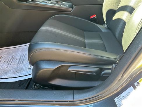 Used 2023 Honda Civic Sport image 20