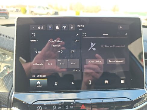 New 2026 Jeep Compass Latitude image 21