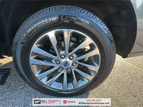 Used 2018 Ford Expedition Limited w/ Equipment Group 301A image 19