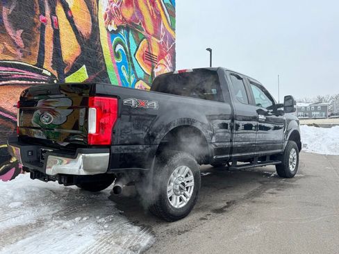 Used 2017 Ford F250 XL w/ STX Appearance Package image 12