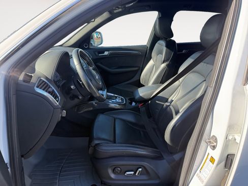 Used 2017 Audi SQ5 Premium Plus image 10
