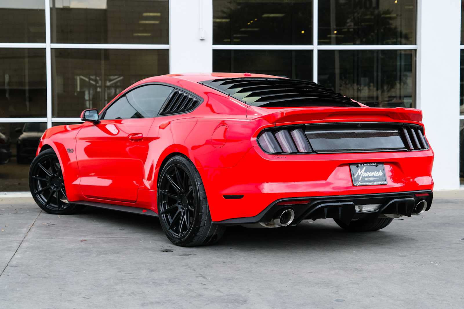 Used 2015 Ford Mustang GT Premium w/ GT Performance Package RWD image 16