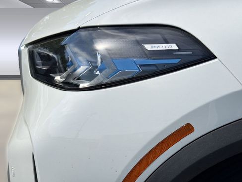 New 2026 BMW X5 sDrive40i w/ Premium Package RWD image 11