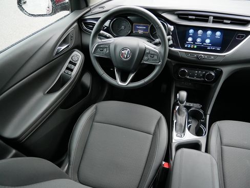 Used 2023 Buick Encore GX Preferred w/ Cold Weather Comfort Package image 9