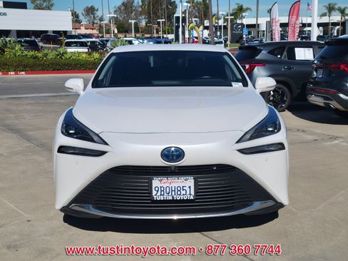 Certified 2022 Toyota Mirai XLE image 7