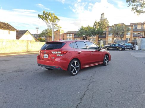 Used 2017 Subaru Impreza 2.0i Sport image 3
