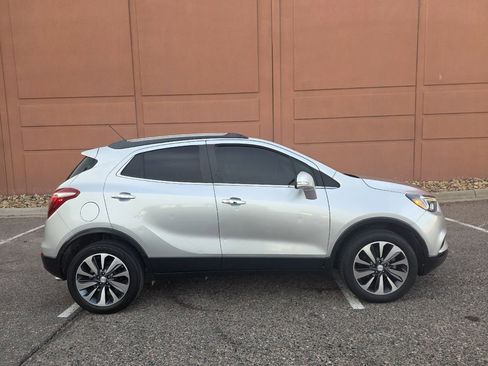 Used 2018 Buick Encore Essence image 11
