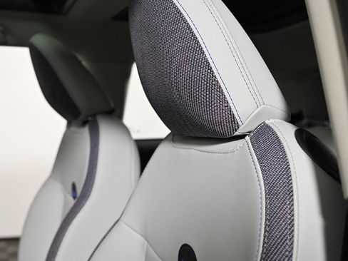 Certified 2025 MINI Cooper S FWD image 27