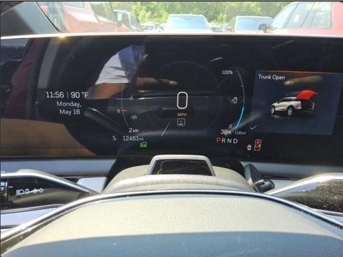 Used 2025 Cadillac Optiq Sport 2 w/ LPO, Floor Liner Package AWD/4WD image 7