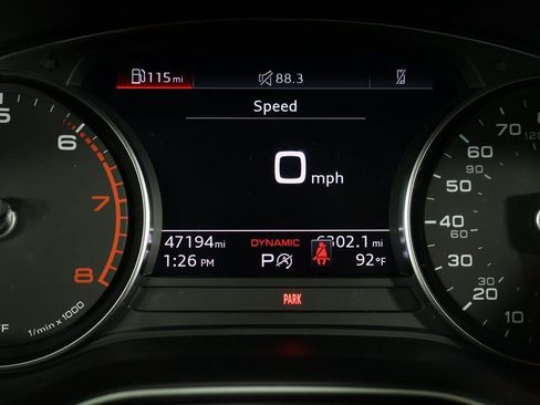 Used 2022 Audi A4 2.0T Premium w/ Convenience Package image 17