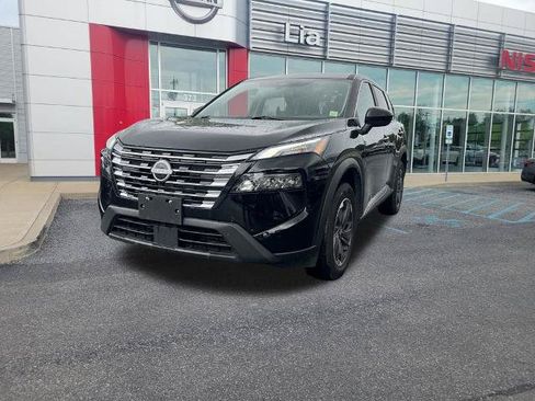 Certified 2026 Nissan Rogue SV AWD/4WD image 7