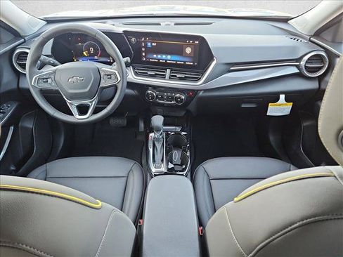 New 2026 Chevrolet Trax ACTIV w/ Driver Confidence Package FWD image 14
