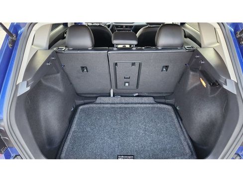 Used 2022 Volkswagen Taos SE image 16