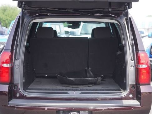 Used 2020 Chevrolet Tahoe LS w/ Enhanced Driver Alert Package RWD image 31