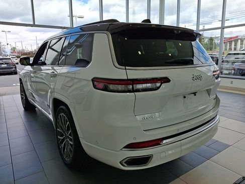 Used 2024 Jeep Grand Cherokee L Summit image 4