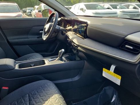 New 2026 Nissan Kicks SV w/ Cold Weather Package FWD image 29