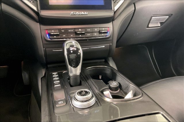 Used 2017 Maserati Ghibli RWD image 8