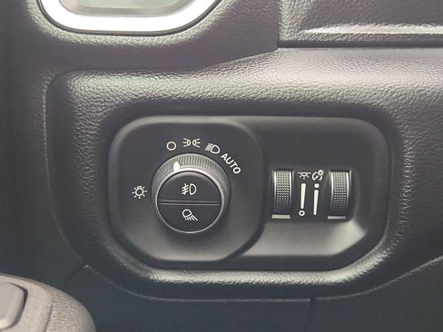 Used 2026 RAM 1500 Lone Star AWD/4WD image 17