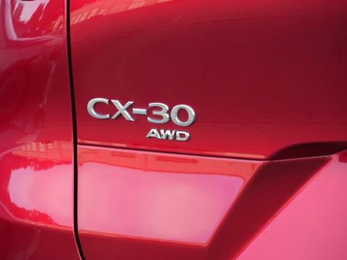 Used 2024 MAZDA CX-30 AWD 2.5 S w/ Premium Package image 9