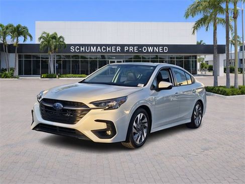 Used 2023 Subaru Legacy Limited image 3