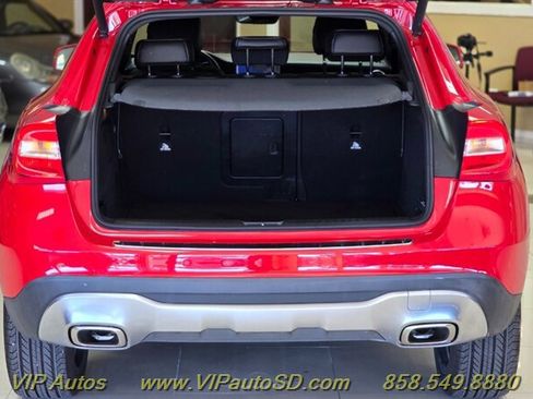 Used 2020 Mercedes-Benz GLA 250 image 10