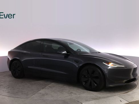 Used 2024 Tesla Model 3 Long Range AWD/4WD image 14