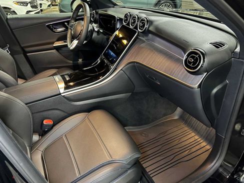 Certified 2026 Mercedes-Benz GLC 300 4MATIC image 11