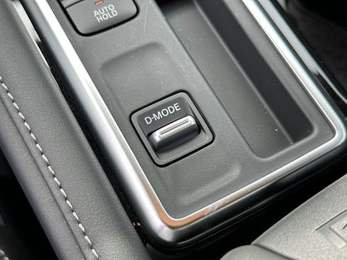 New 2026 Nissan Pathfinder SV image 30