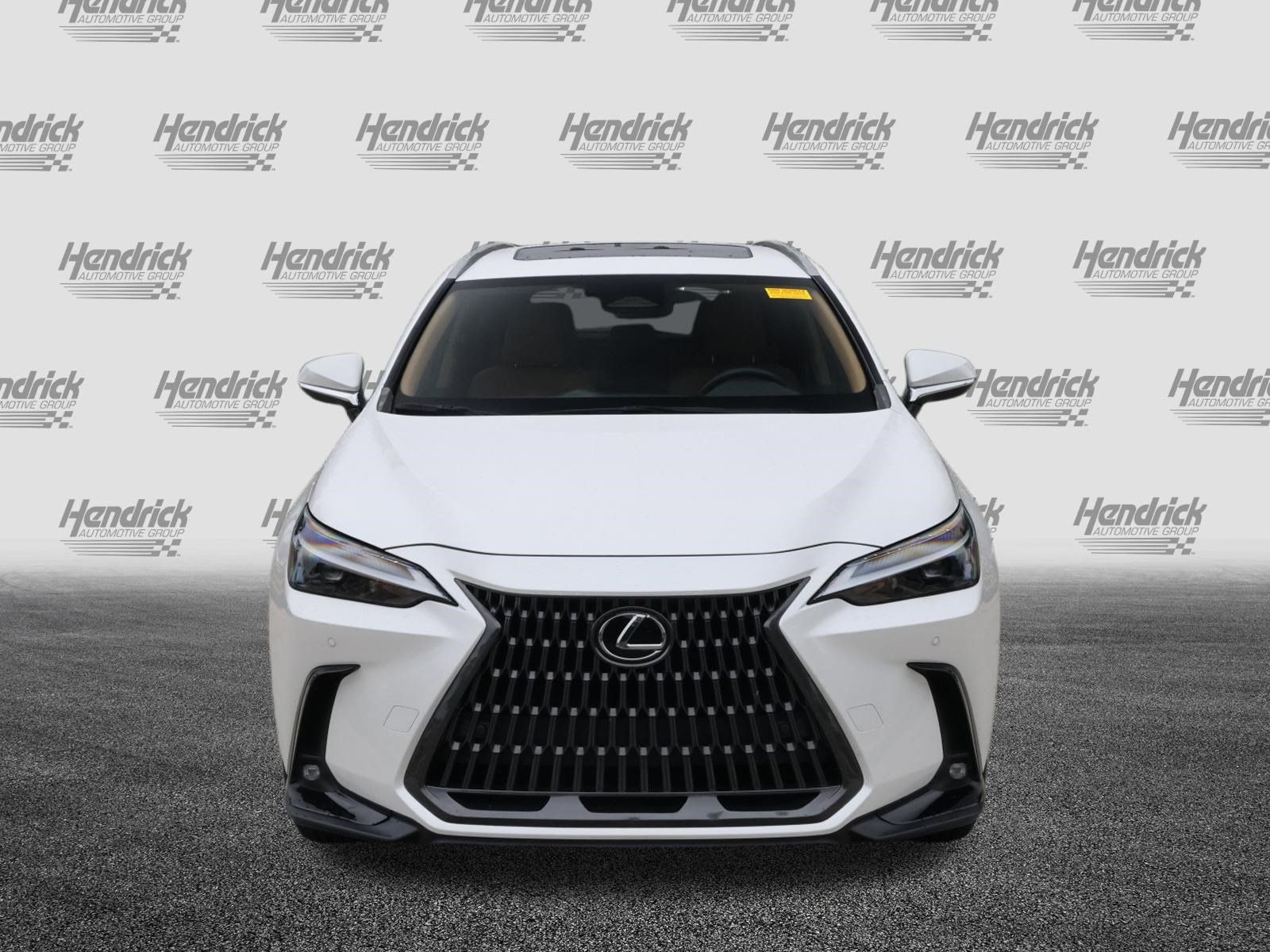 Used 2024 Lexus NX 250 FWD image 3