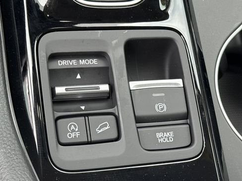 New 2026 Honda Pilot Touring image 33