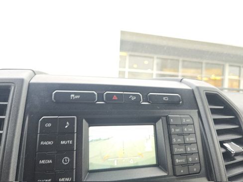 Used 2018 Ford F350 XL image 27