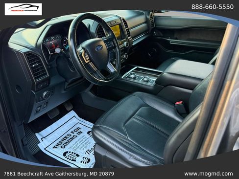 Used 2018 Ford Expedition Limited w/ Equipment Group 301A AWD/4WD image 15